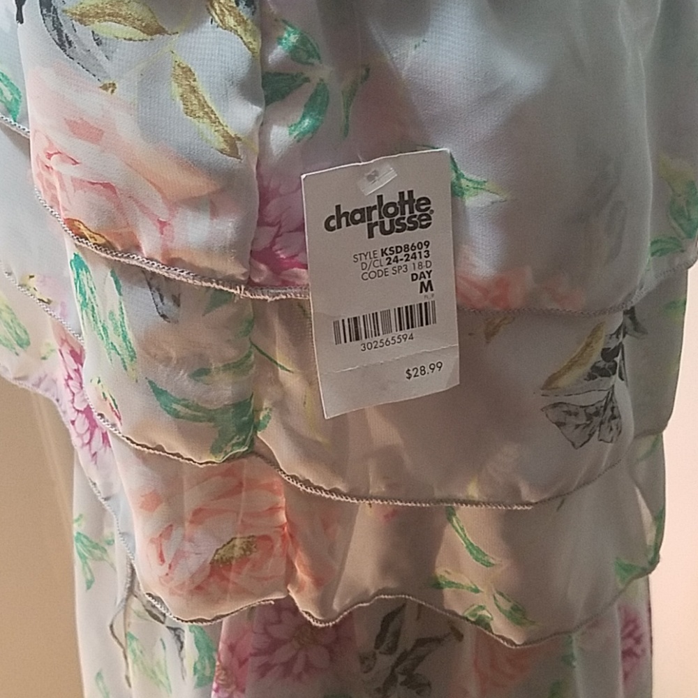 🌺🌹🌼Charlotte russe floral dress🌺🌹🌼 - Picture 3 of 3